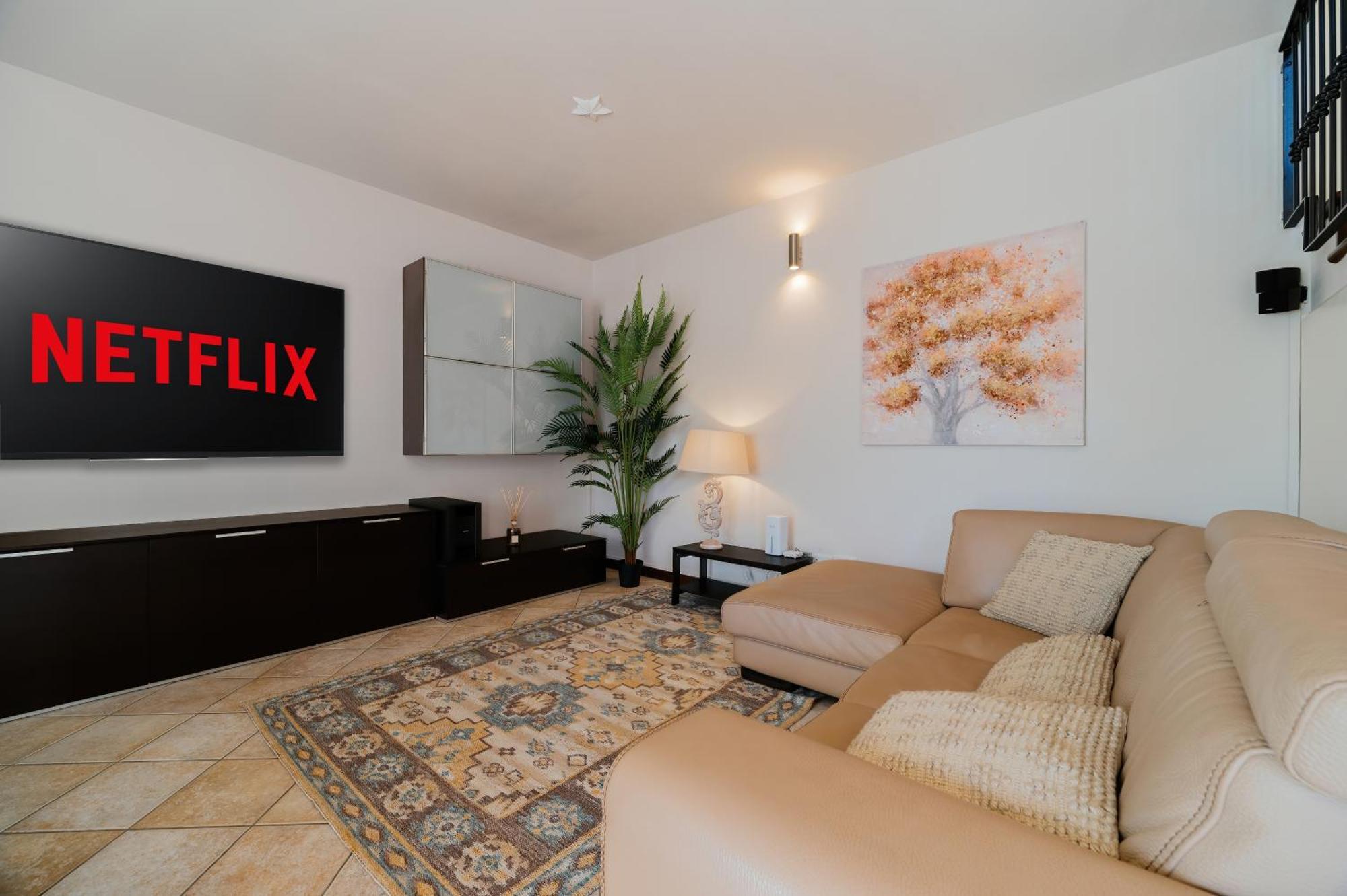 Casa Di Iaio - 90 M2 Apt With Free Wi-Fi, Netflix, Home Cinema & Parking Гориция Экстерьер фото